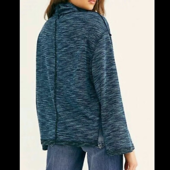 Free People We the Free blue Sunny Days oversized turtleneck sweater - Picture 3 of 15